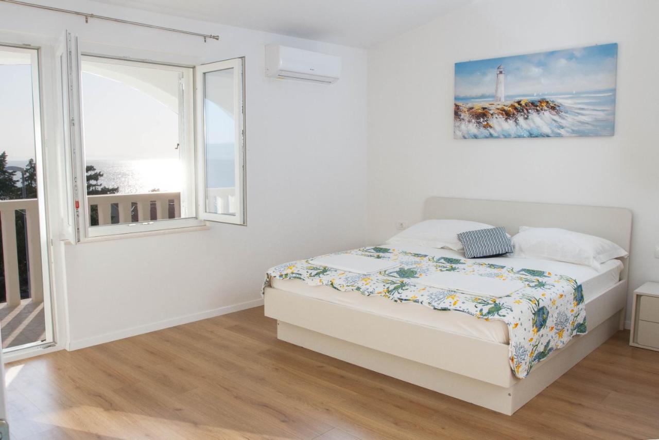 Unforgettable Sea View Apartments Bakota Podstrana Luaran gambar