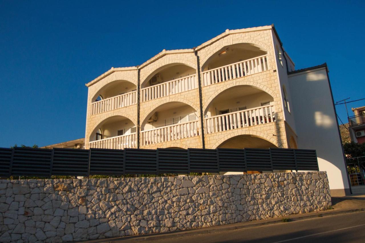 Unforgettable Sea View Apartments Bakota Podstrana Luaran gambar