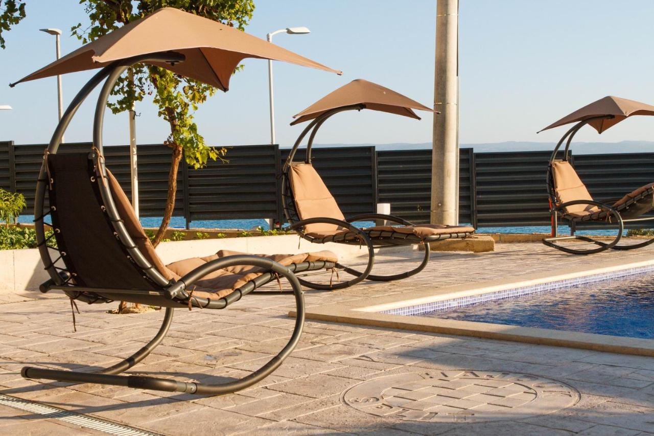 Unforgettable Sea View Apartments Bakota Podstrana Luaran gambar