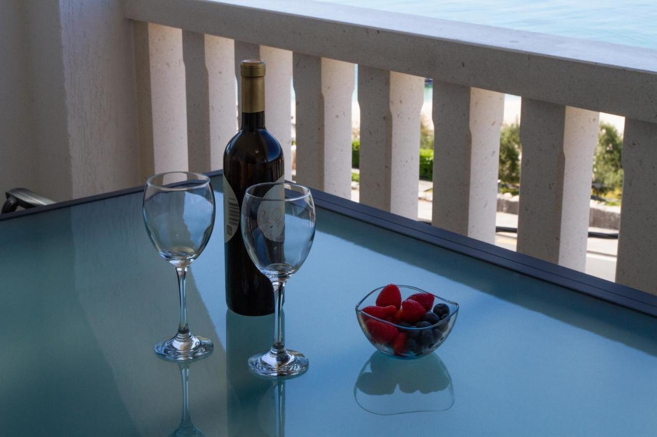 Unforgettable Sea View Apartments Bakota Podstrana Luaran gambar